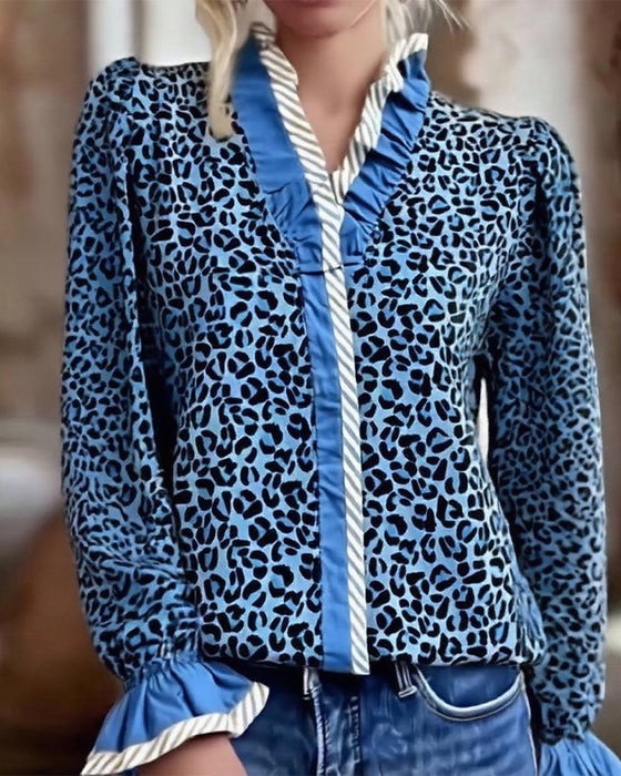 Bluse med afslappet leopardprint og lange ærmer