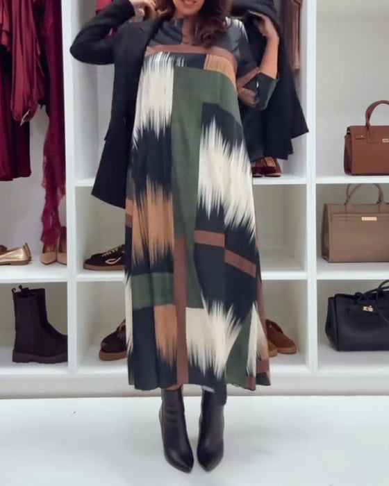 Moderne Trykt Kjole Med Rund Halsudskæring Og Lange Ærmer