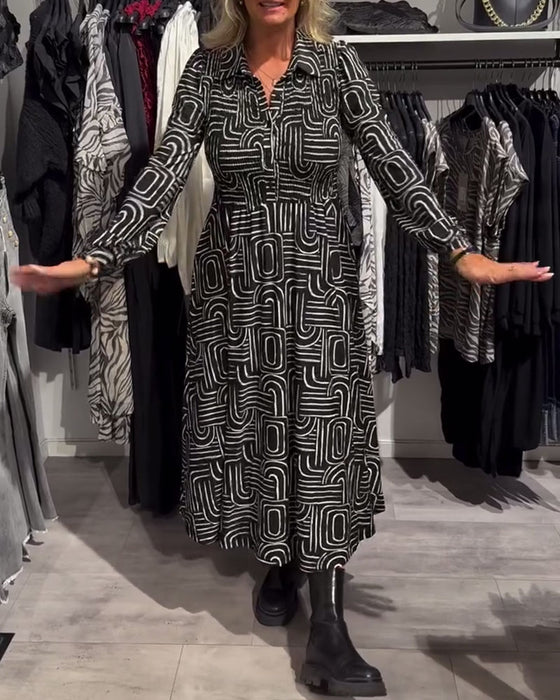 Kjole Med Lapel - Hals - Design Og Modiske Trykte Egenskaper