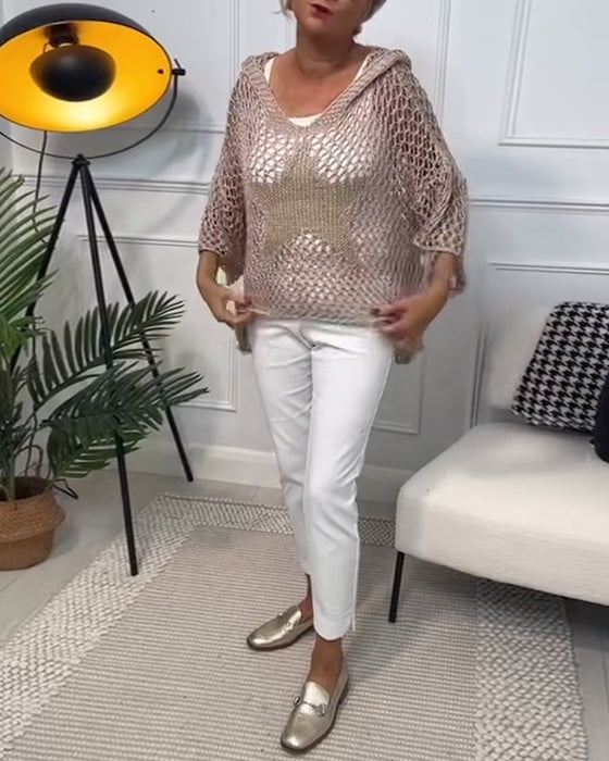 Ensfarvet hullet sweater i løs pasform