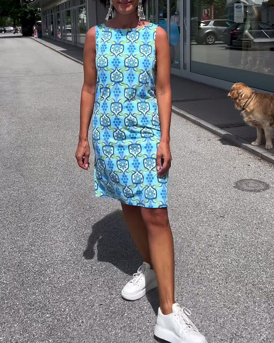 Slim fit kjole uden ærmer