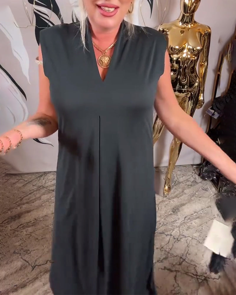 Moderne Ærmeløs Kjole Med V-Hals