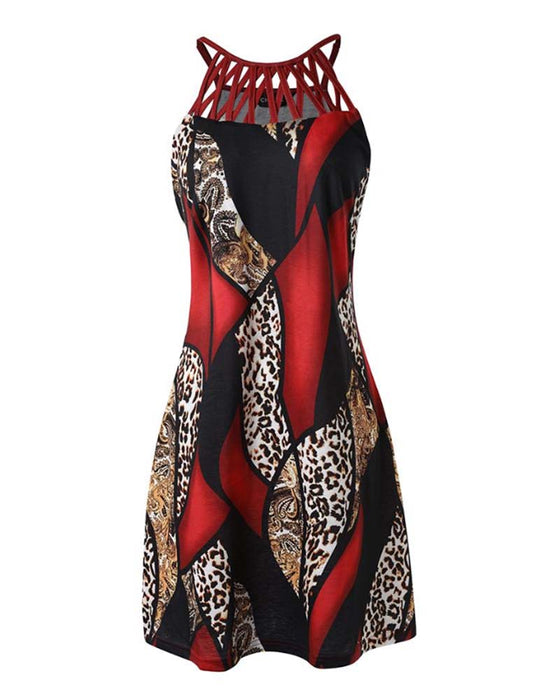 Mønstret kjole med flettet kravedesign