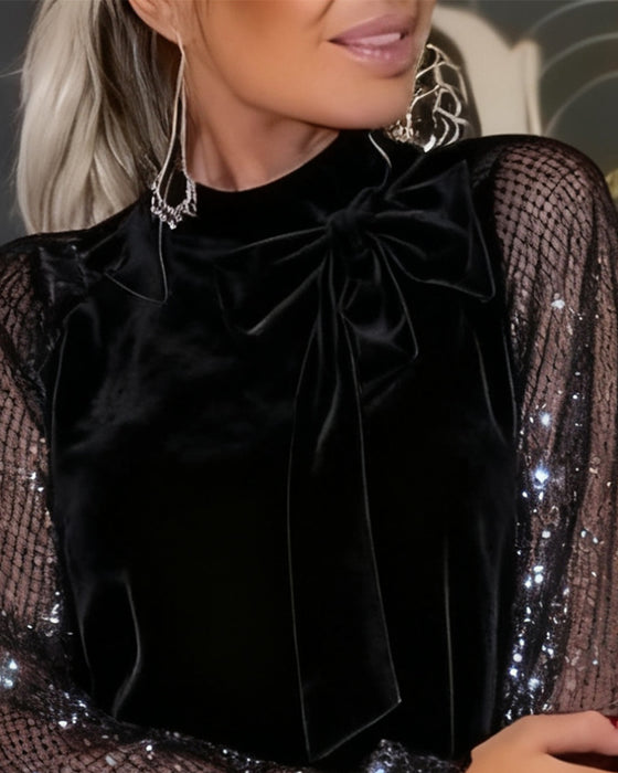 Elegant Kjole Med Lygtermer Og Lappearbejde