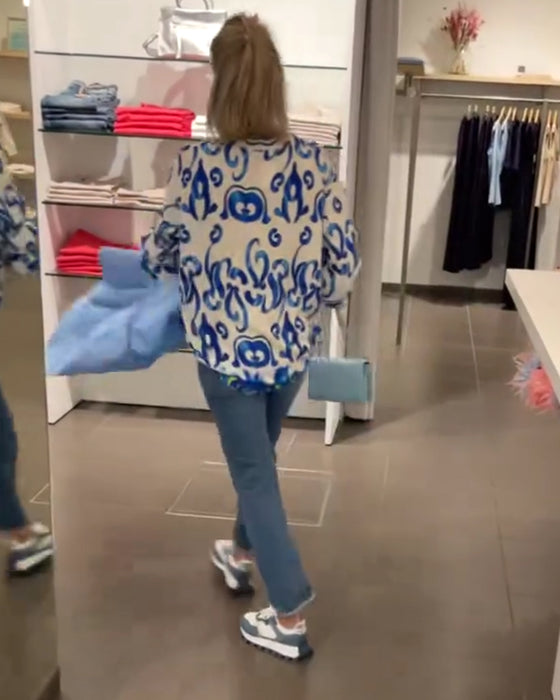 Elegant V-halset top med print