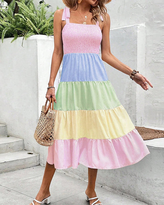 Farveblokmønstret kjole i pastelfarver