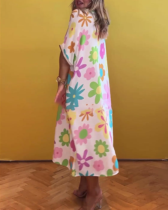 Sød blomsterkjole i løs pasform