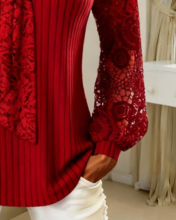 Ensfarvet Bluse Med Butterfly Og Stribet Mønster