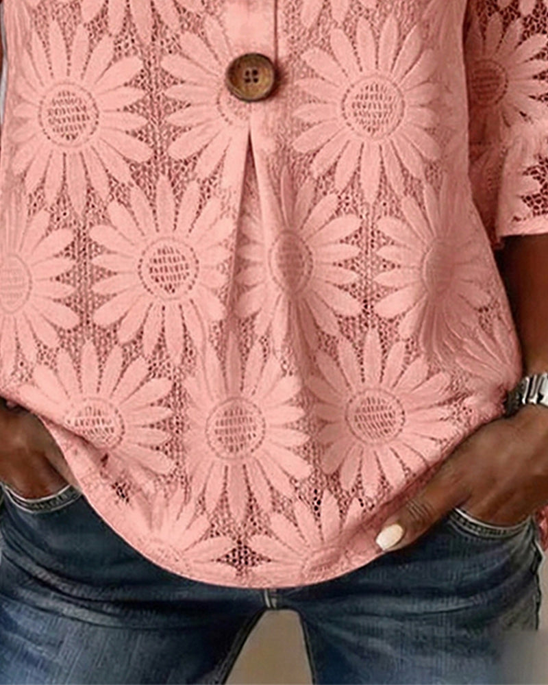 Bluse Med Rynket Tusindfrydmønster Og Rynkeærmer