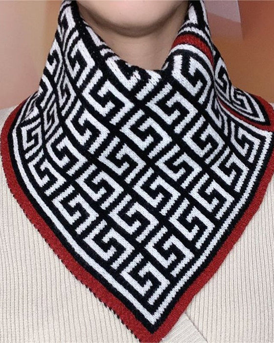 Stilfuldt alsidigt trekanttørklæde