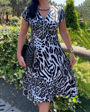 Kjole V-Hals Lynlås Leopardprint