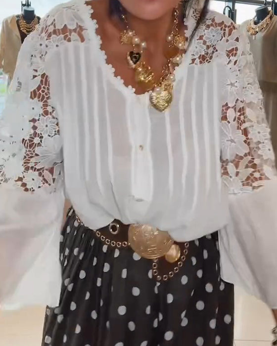 Bluse Udskæring Blonde Flare Ærme