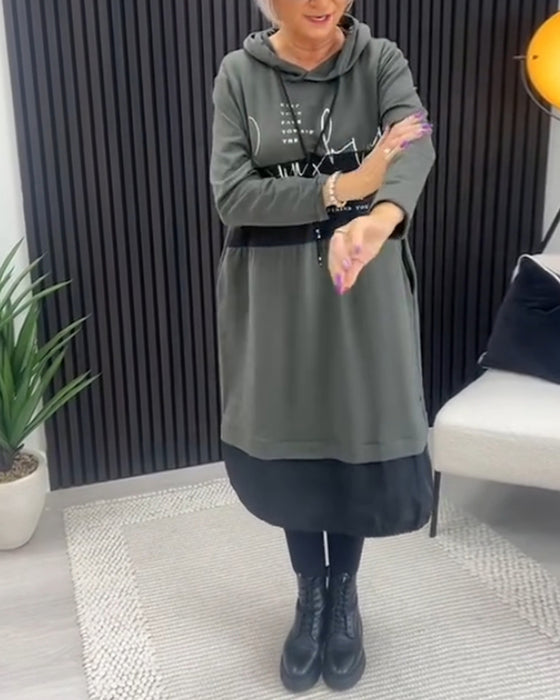 Afslappet hættekjole med skift