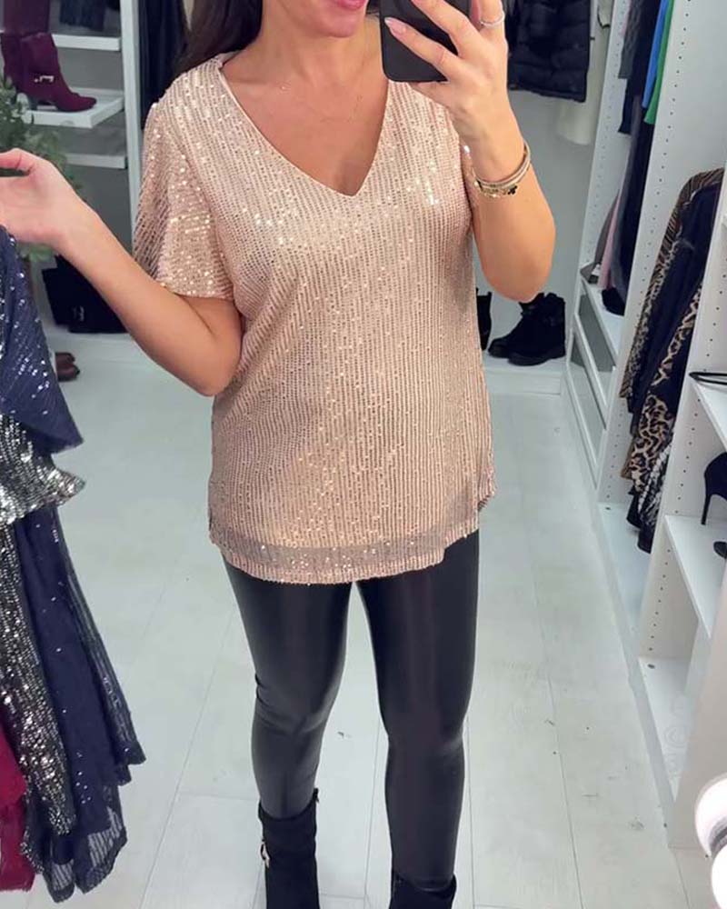 Bluse Med V-Hals Og Korte Ærmer