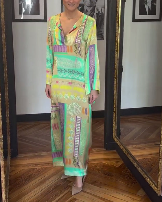 Kjole Med Lange Ærmer Og Sløjfeprint