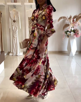 Trekvart-ærmet blomsterkjole med snøre