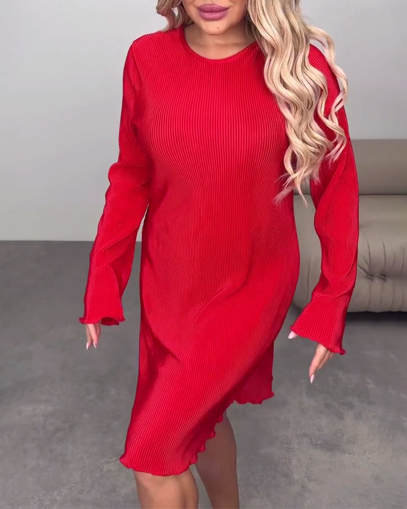 Kjole afslappet ensfarvet knælang