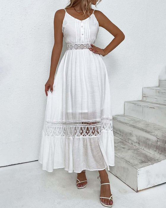 Hvid elegant kjole med blondepanel