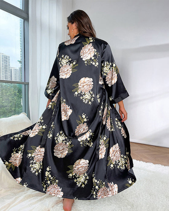 Sexet silkepyjamas tildækning i stor størrelse med print