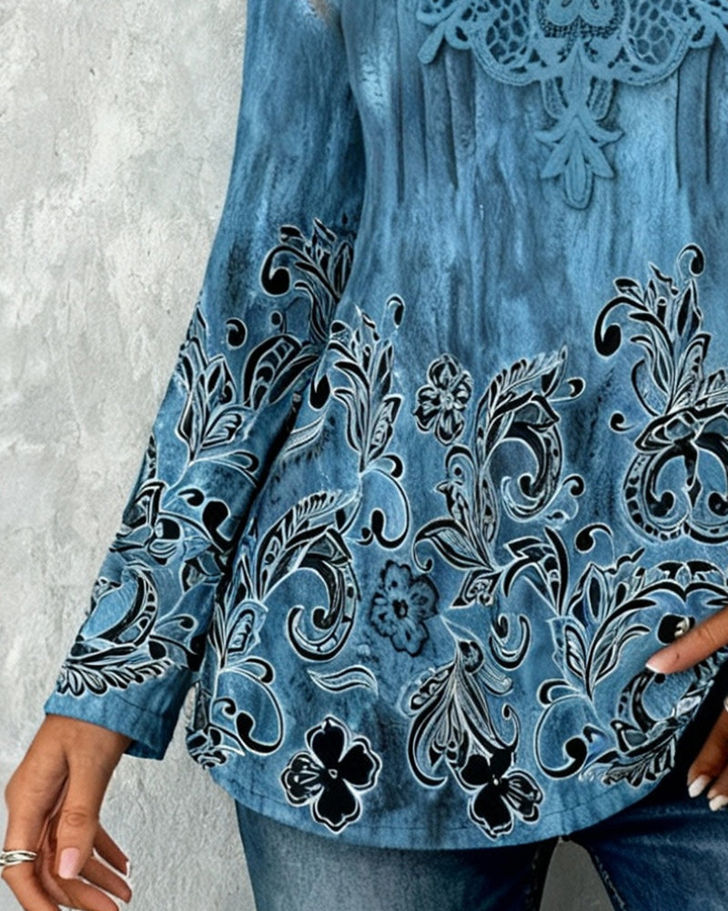 Bluse Patchwork Krave Og Strategisk Placeret Trykt