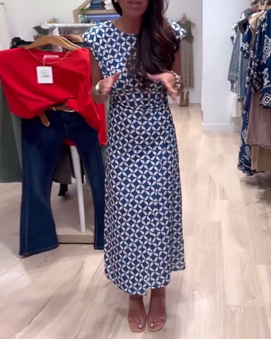 Elegant geometrisk mønstret kjole uden ærmer