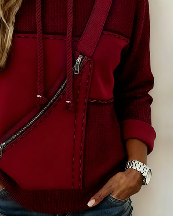 Stilfuld Hættetrøje Med Farveblokke