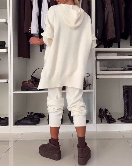 Todelt sæt - ensfarvet sweater og bukser