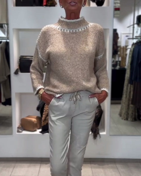 Alsidig Pullover Med Høj Hals Og Kontrastfarver