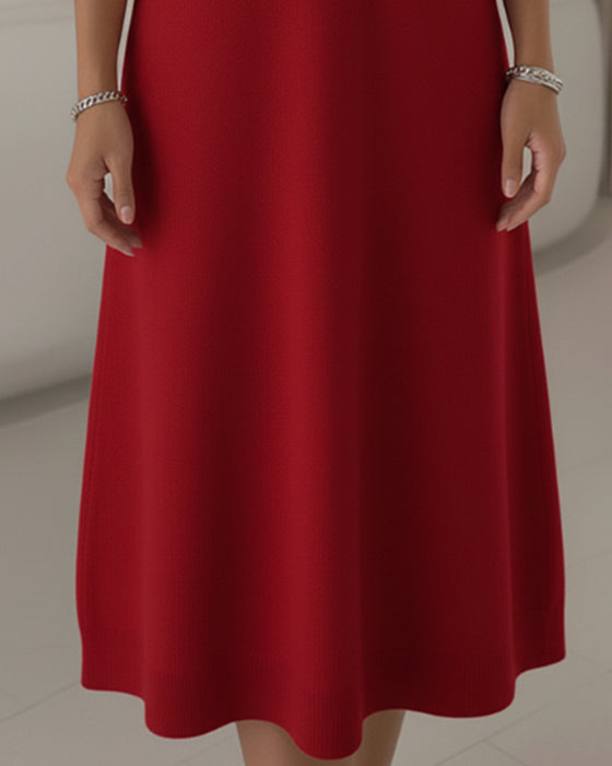 Moderigtig Kjole Med Knapper Og Revers