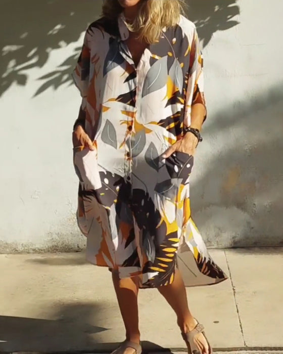 Kjole med lommer og bladprint