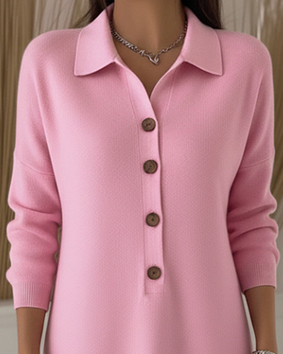 Moderigtig Kjole Med Knapper Og Revers