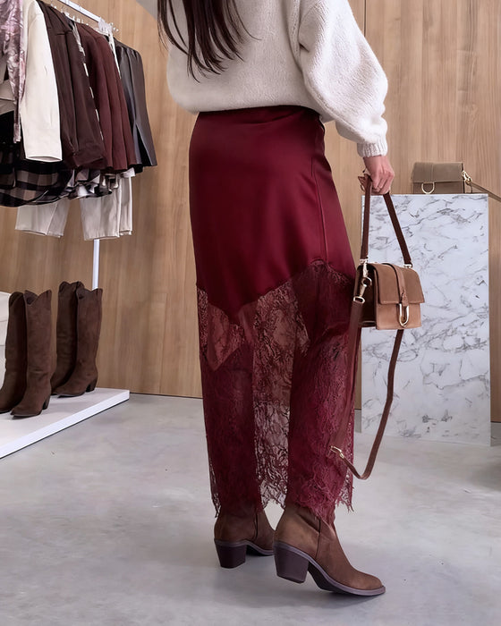 Elegant Satin Nederdel Med Blondepatchwork