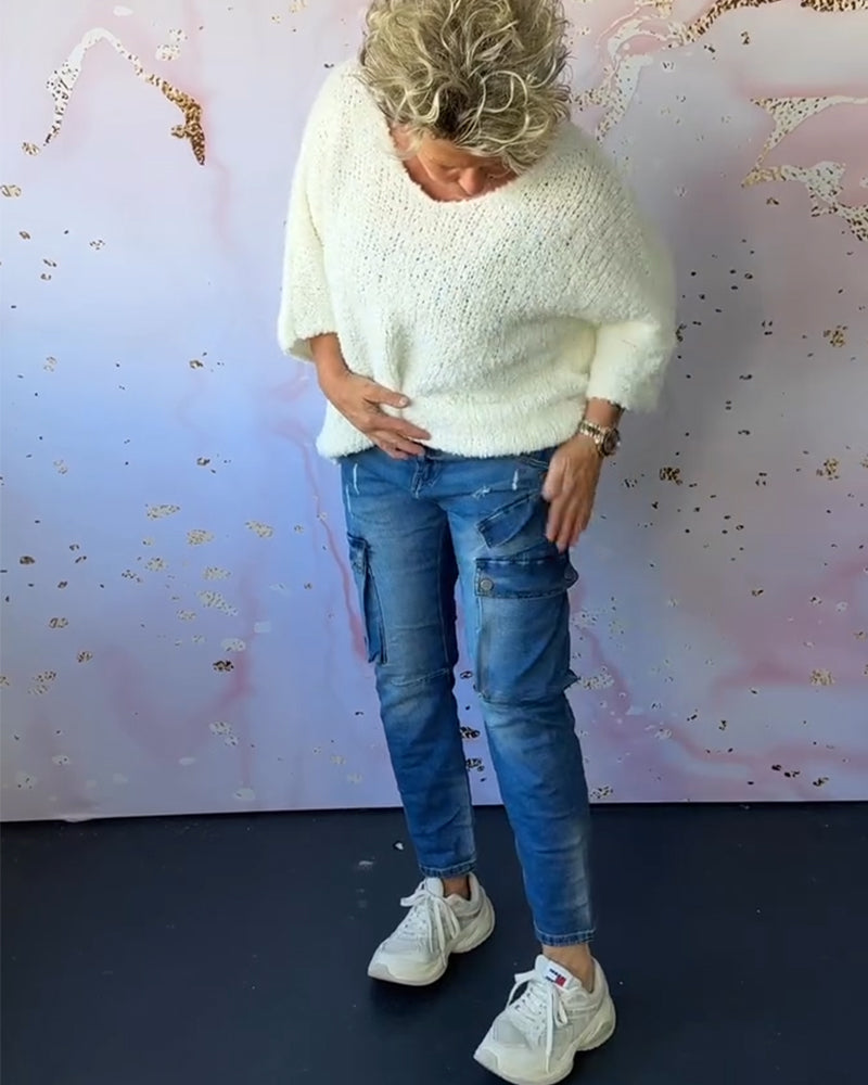 Ensfarvet sweater i løs pasform