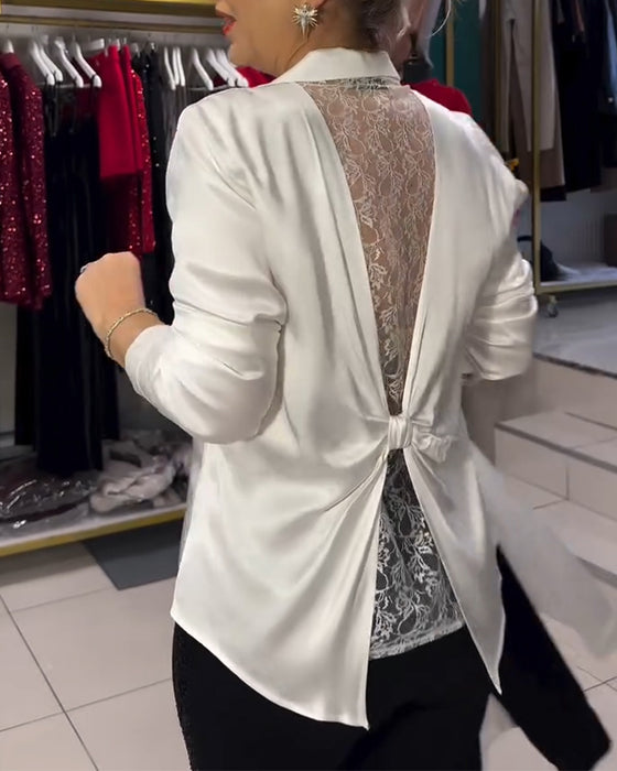 Stilfuld Blondebluse med Sløjfe