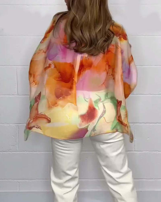 Afslappet langærmet bluse med V-udskæring