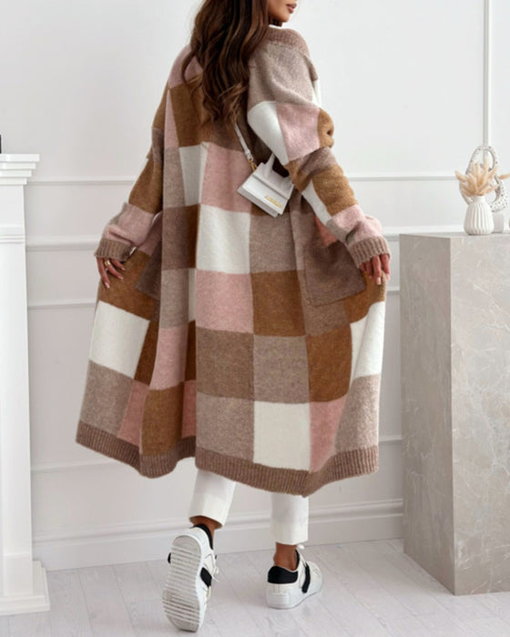 Afslappet ternet frakke med lommer