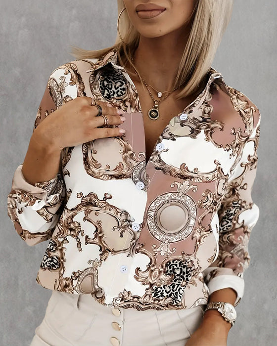 Bluse Med Old Money Stil Og Knap-Front Design