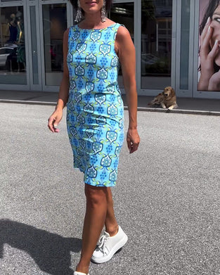 Slim fit kjole uden ærmer