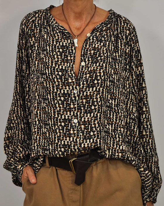 casual skjorte i retrostil med rund hals