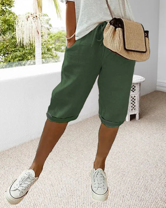 Ensfarvet behagelige bermudashorts med snøre