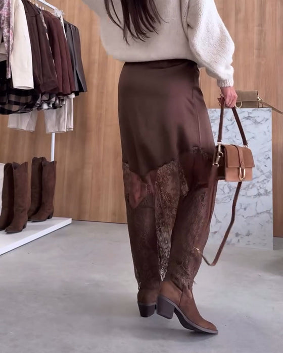 Elegant Satin Nederdel Med Blondepatchwork