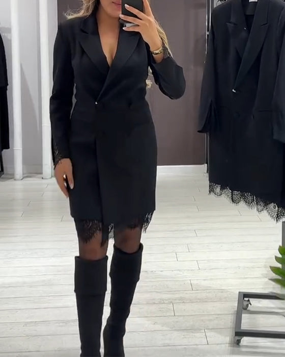 Kjole Med V-Hals Og Indslag Til Arbejde