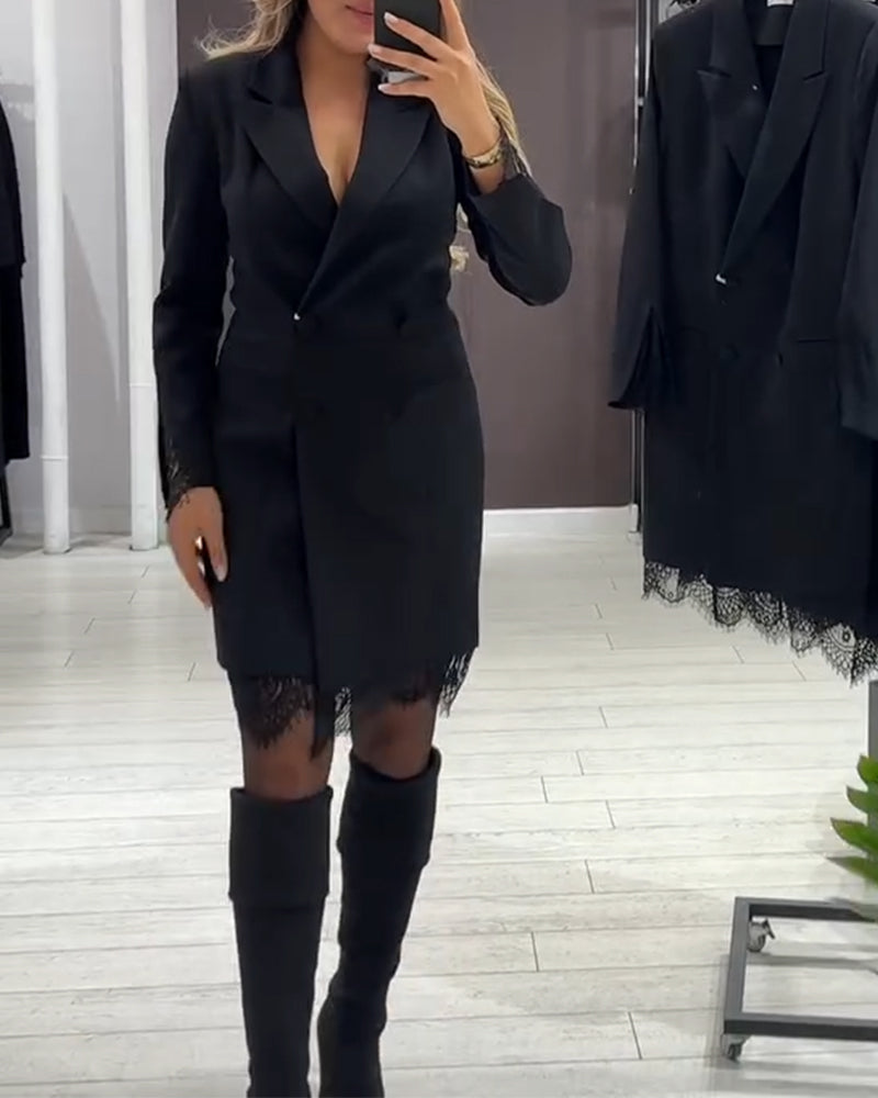 Kjole Med V-Hals Og Indslag Til Arbejde