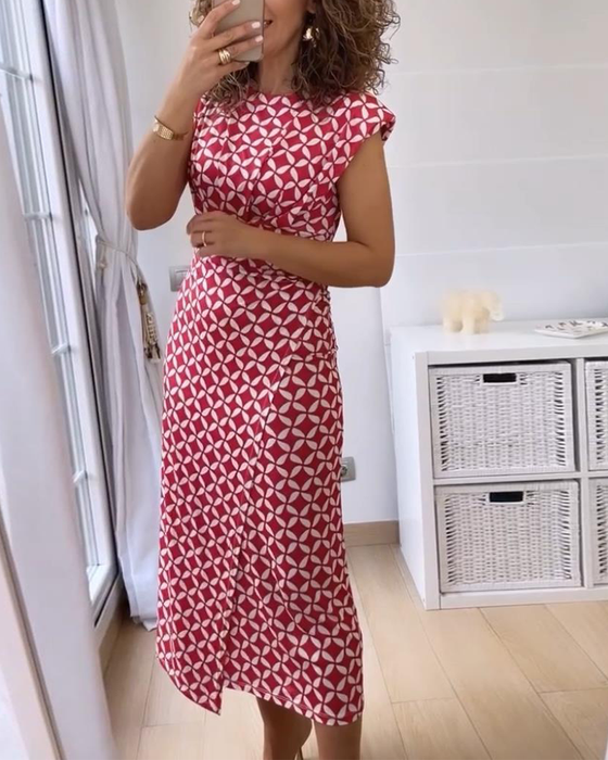 Elegant geometrisk mønstret kjole uden ærmer