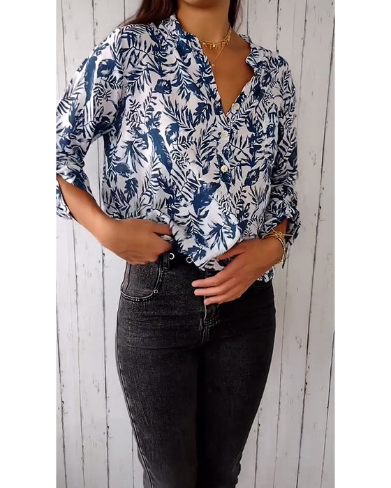 V-halset bluse med bladprint