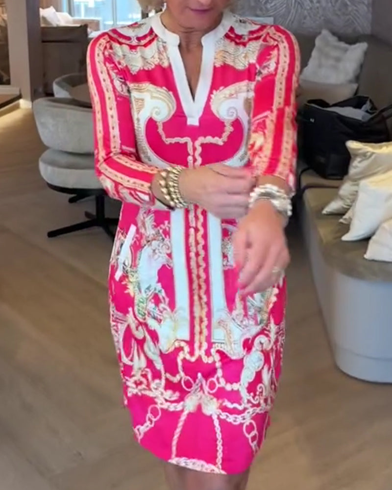 Kjole V-Hals Trekvart Ærme Trykt Lige