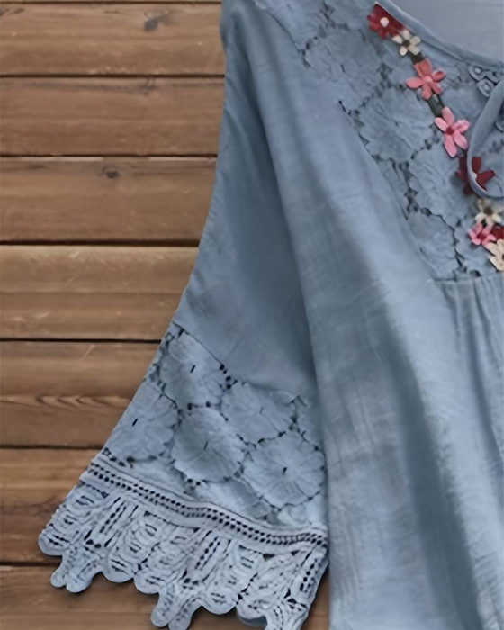 Ensfarvet blondebluse