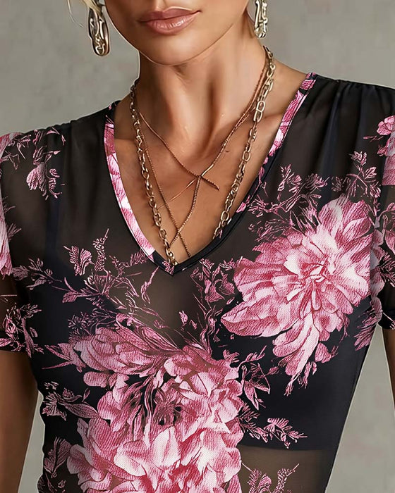 T-Shirt Med V-Udskæring Og Blomstermønster Kort Ærme