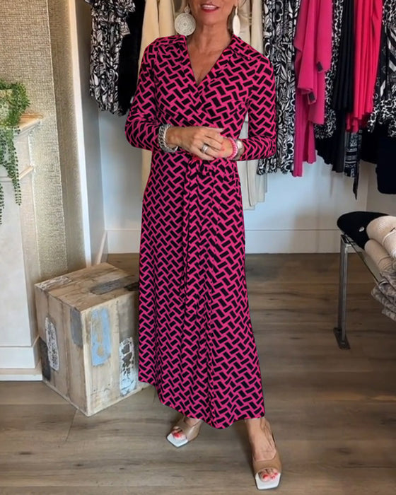 Slankende mønstret kjole