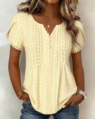 Bluse Med V-Hals Perleknapper Og Blonder